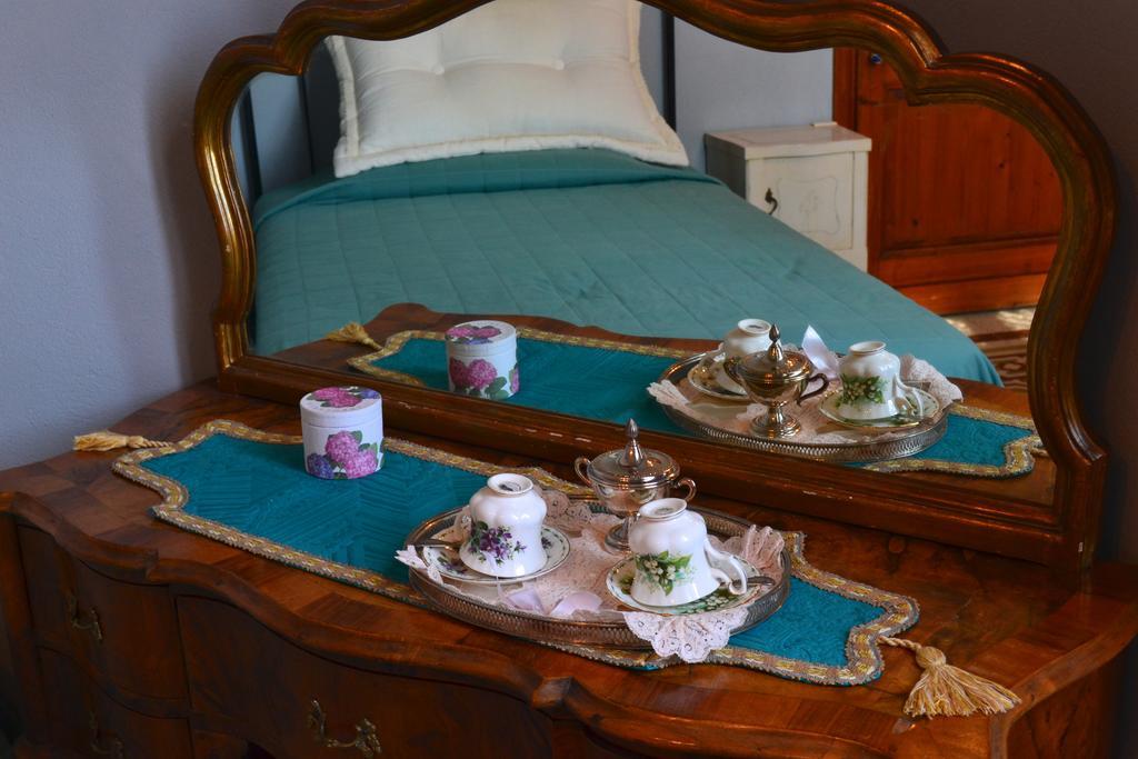 Cosetta Guest House Чертальдо Номер фото